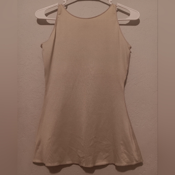 SPANX Vneck Cross Front Nude SzM Shapewear Tank Top Camitank - Picture 6 of 7